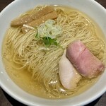 麺屋 彩音 - 塩ラーメン930円を大盛＋150円