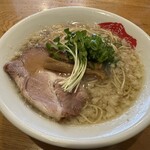 中華そば スパンキー - 背脂煮干しそば醤油