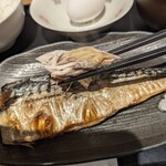 Uotora - サバの塩焼き定食