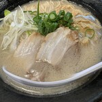 Sumibikushiyaki Ramen Ninomae - 貝だし豚骨ラーメン　塩