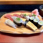 しほう田 - にぎり鮨ランチ … ¥1,300円（税込）