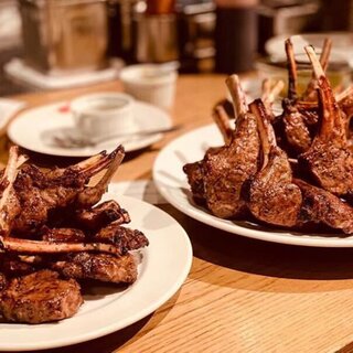 自慢の『ラムチョップ』×『クラフトビール』で、全員優勝！！