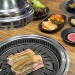 ヨプの王豚塩焼 熟成肉専門店 - 