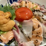 しんのすけ - 塩海鮮丼(大)
      うに_丼ぶりトッピング