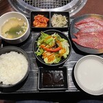 焼肉陽山道 - 