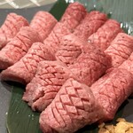 但馬牛とぼく 焼肉処 坐 - 