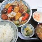三喜食堂 - 酢豚定食　半ライス　890円