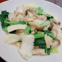 個室中華 頤和園 溜池山王店 - 