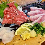 博多もつ鍋 いっとく家 - 馬刺し