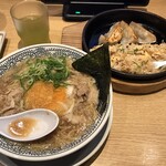 丸源ラーメン - 肉そば¥759-、チャーハン餃子セット+¥429-