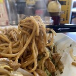 珍来総本店 - 麺アップ