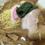 231638734 - 【2024.1.18(木)】ラーメン（並盛）550円