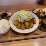 はちマル食堂 - 