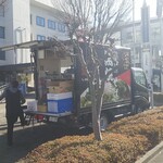 キッチン ブルー グローブ - 彩雅のキッチンカー、今日は弁当が少なかった (おまけ)