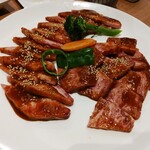 やきにく 橋村 - カルビとロース