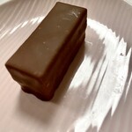 Ru Shokora Do Asshu - ルージュ No.4ショコラ Chocolat（501円）