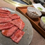 代官山 炭火焼肉 猿楽 - 