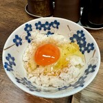 中華蕎麦 仁香 - ラー油玉子かけご飯 100円
            2024年1月18日