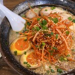 大葉 - 料理写真:味噌ラーメン全部のせ+辛ネギ+半ライス