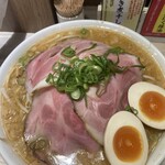 らーめん専門店 煮干しと豚 - 