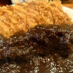 キッチン REST - カツは揚げたてなのでカリカリ