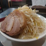 ニラなんばんらーめん 香麺 - 塩豪めん(肉1枚・にんにく)950円