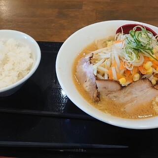 ラーメン 岩佐_0