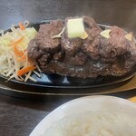 ステーキ居酒屋チャンプ - 
