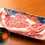 焼肉大衆酒場 真 肉焼屋 - 