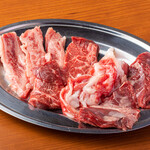 焼肉大衆酒場 真 肉焼屋 - 