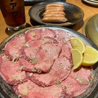 ホルモン焼肉 富や 栄店 - 
