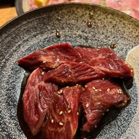 ホルモン焼肉 富や 栄店 - 