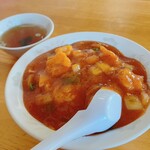 中華料理 広東 - 料理写真:えびチリ丼
