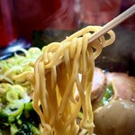 家系ラーメン とらきち家 - 