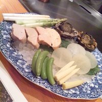 巴里 夕顔 - フォアグラと蚫とお野菜。