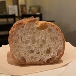 じゅえるるーむ - パン