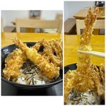 Yanagibashi Shokudou Seichan - ＊オォ、海老が大きい。^^ 海老は甘みを感じ、衣はサクサクで美味しい。 お野菜の天ぷらも好みでした。できればタレがもう少し多めにかけられているといいかも。