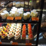 イルフェジュール ecute立川店 - お店のショーウインドウ！