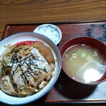 中村食堂 - カツ丼