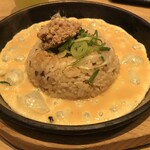 丸源ラーメン - チャーハン提供時（仕上げはセルフ）