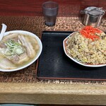 こく一番 ラーメン みどりや - 