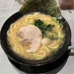 横浜家系ラーメン野白家  - 