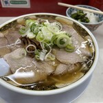 ナギチャンラーメン - めしときゅうりも無料