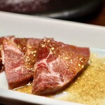 Yakiniku Shusai Miki En - 厚切りタン食べ比べ 豚