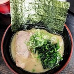 横浜家系らーめん 雷家 - ラーメン