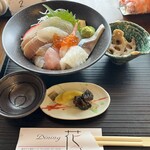 Ｄｉｎｉｎｇ 花 - 