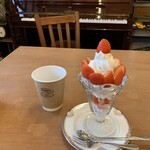 珈琲スタンド カセットテヱプ - 料理写真: