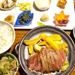 窯焼和牛ステーキと京のおばんざい 市場小路 - 