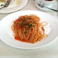 オッティモ・シーフード・ガーデン 新宿店 - ズワイ蟹のトマトクリーム