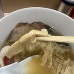 手揉み中華そば 中村 - メンマは穂先。抜かりない味付けで脱帽。